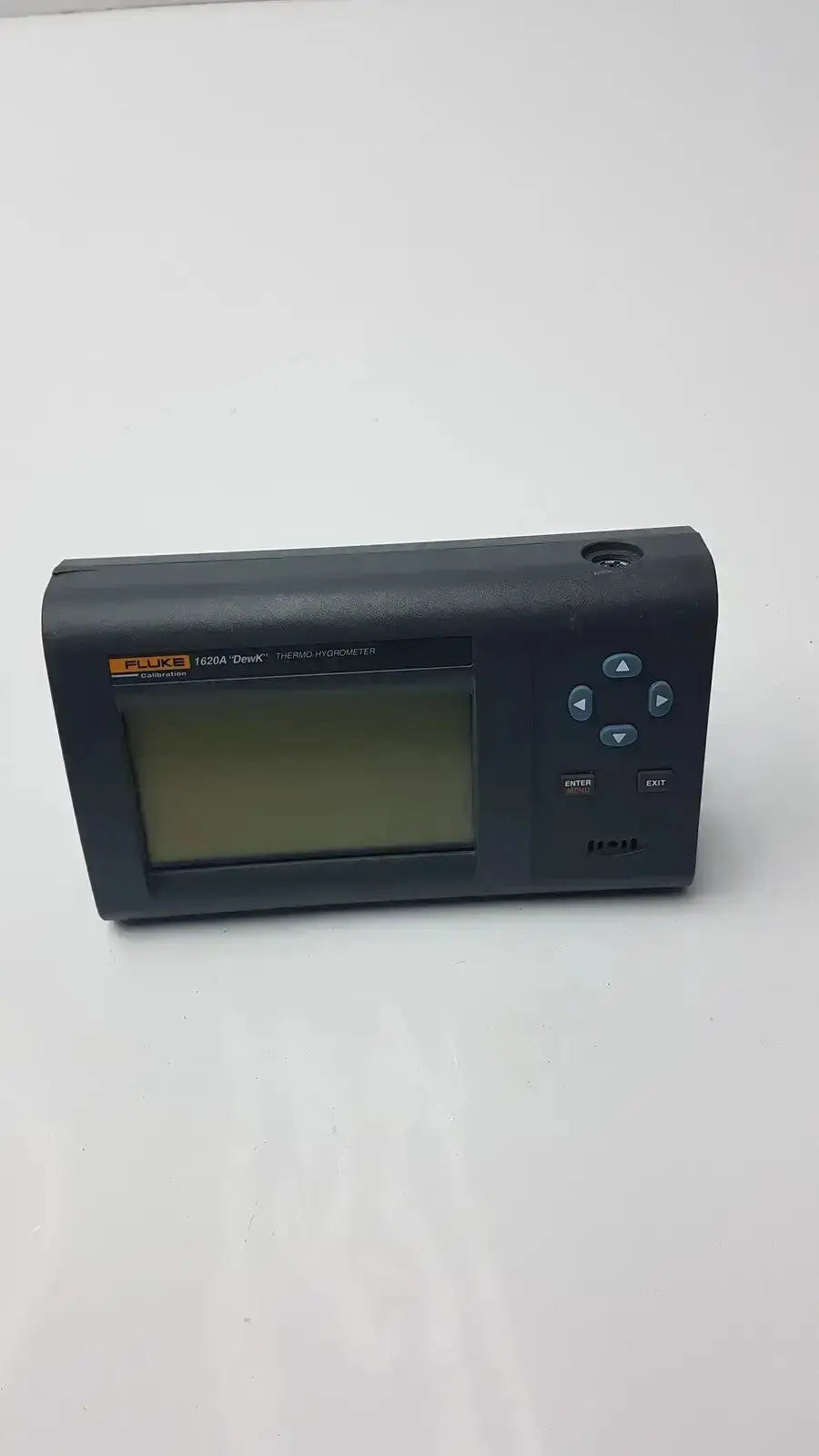 Black fluke 1604a digital thermal imager with rectangular screen and buttons in fluke 1620a dewk digital product