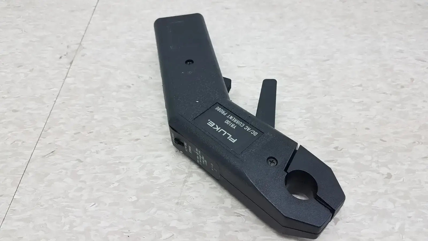 Fluke Y8100 DC/AC Current Probe - Clamp-On