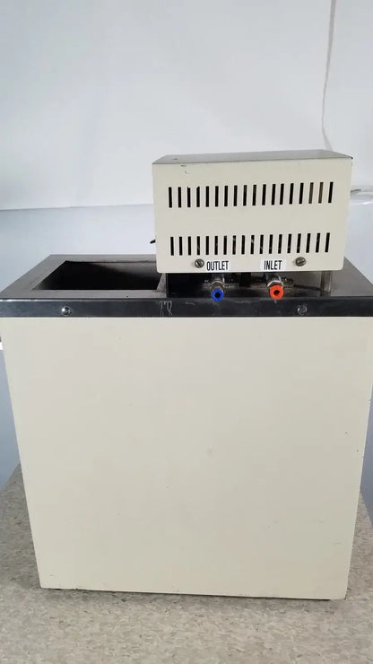 Gaton Model 666 Parallel Detector Water Chiller
