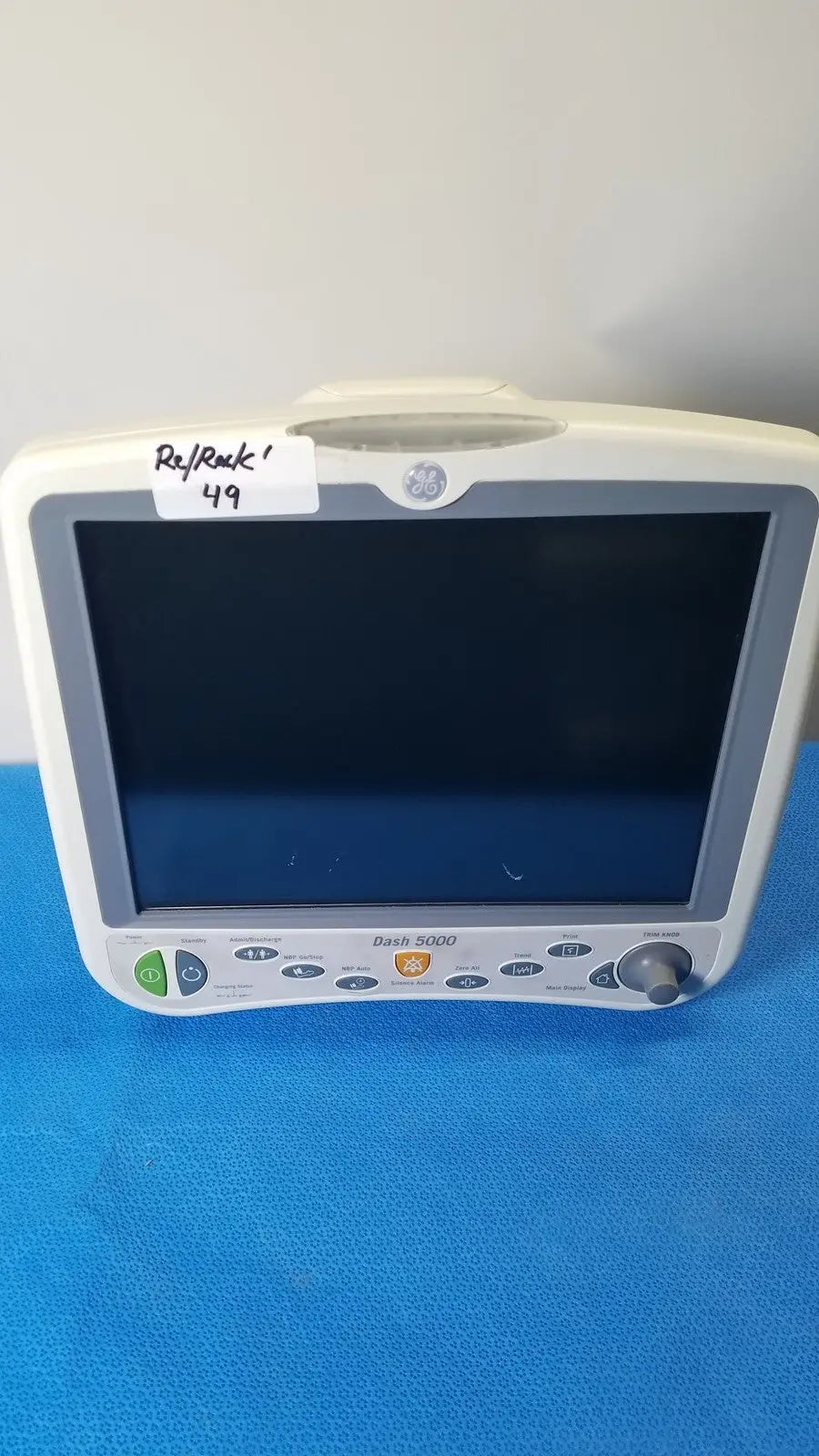 GE Dash 5000 Patient Monitor ECG, SpO2, NBP, Temp - 2023615-302