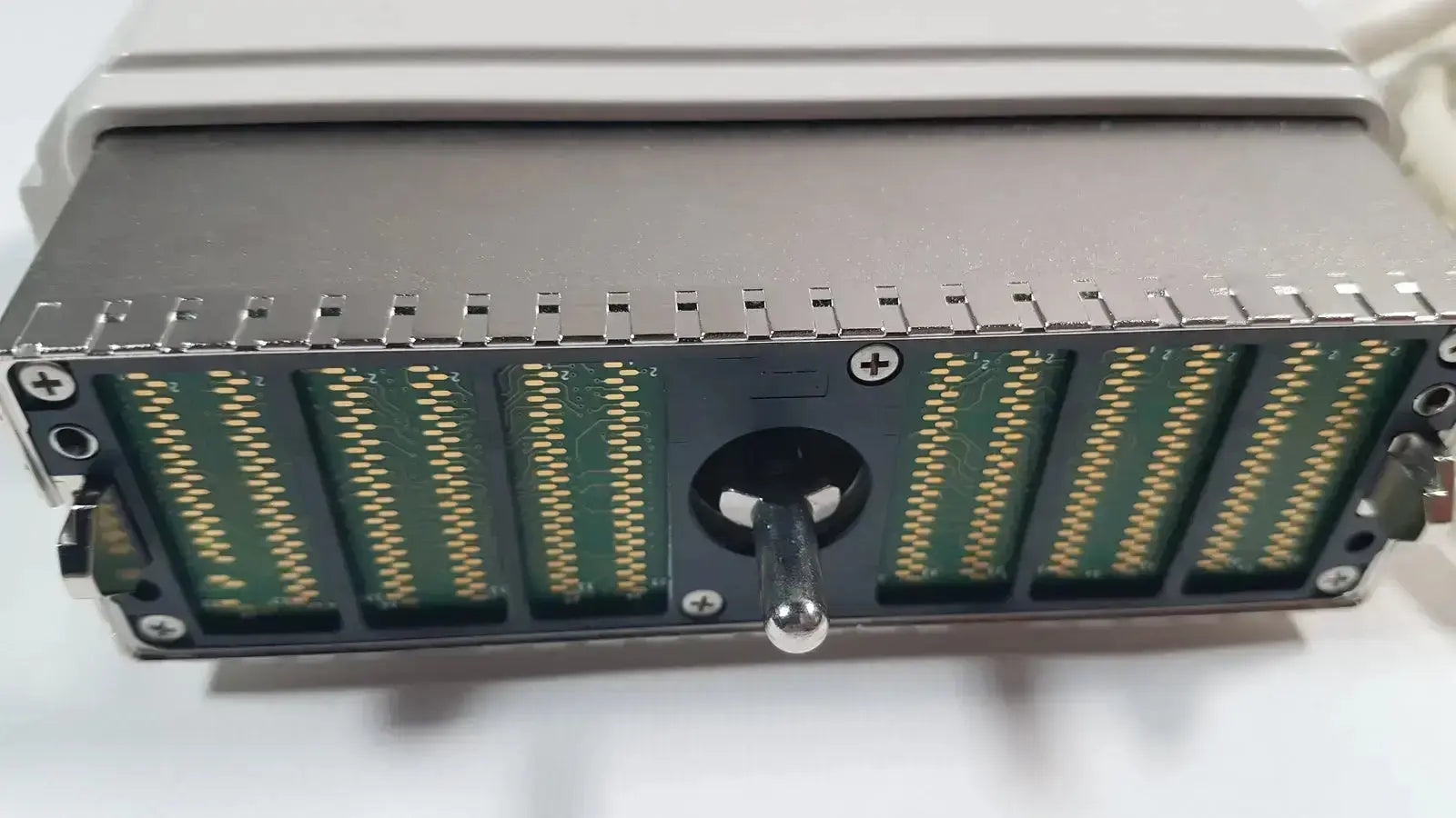 Gray metallic server rack module with green circuit boards and gold connectors for ge l8-18i-d linear array ultrasound