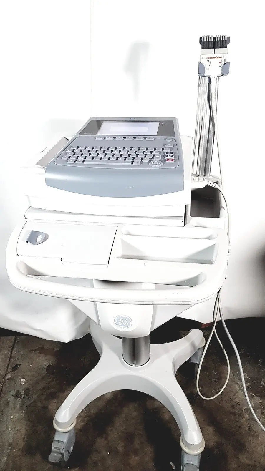 GE Medical MAC1600 ECG Analysis System With Cart Stand and Extras