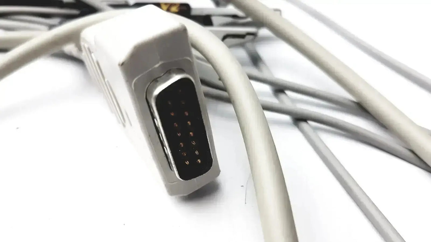 Gray vga lead trunk cable with white plastic connector housing and black metallic pins for ge multiiink marquette ekg use