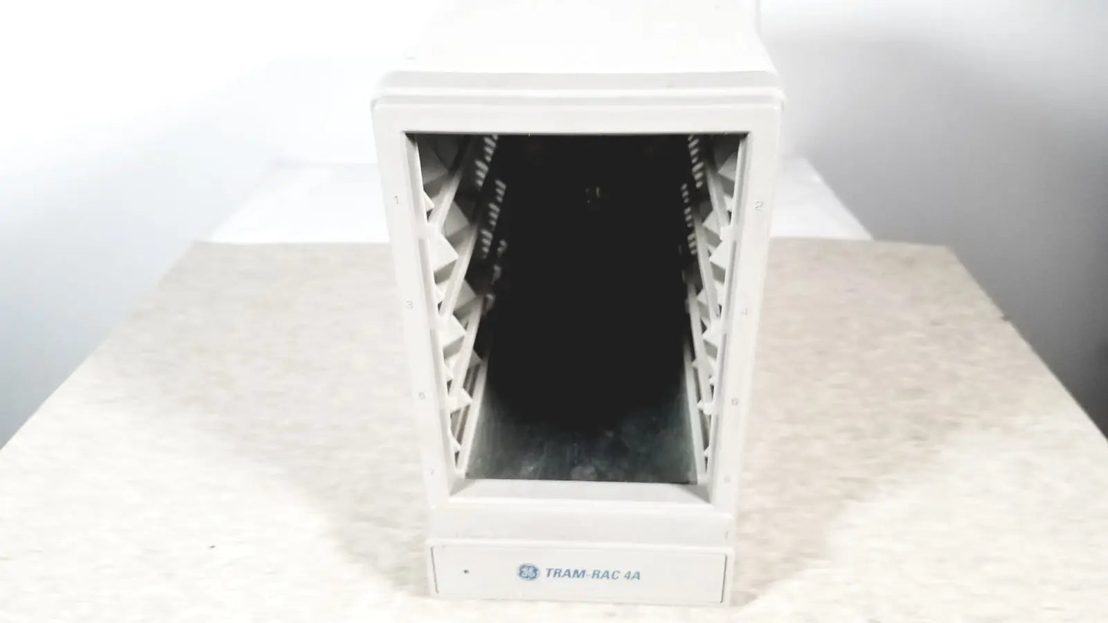 GE TRAM-RAC 4A Module Rack