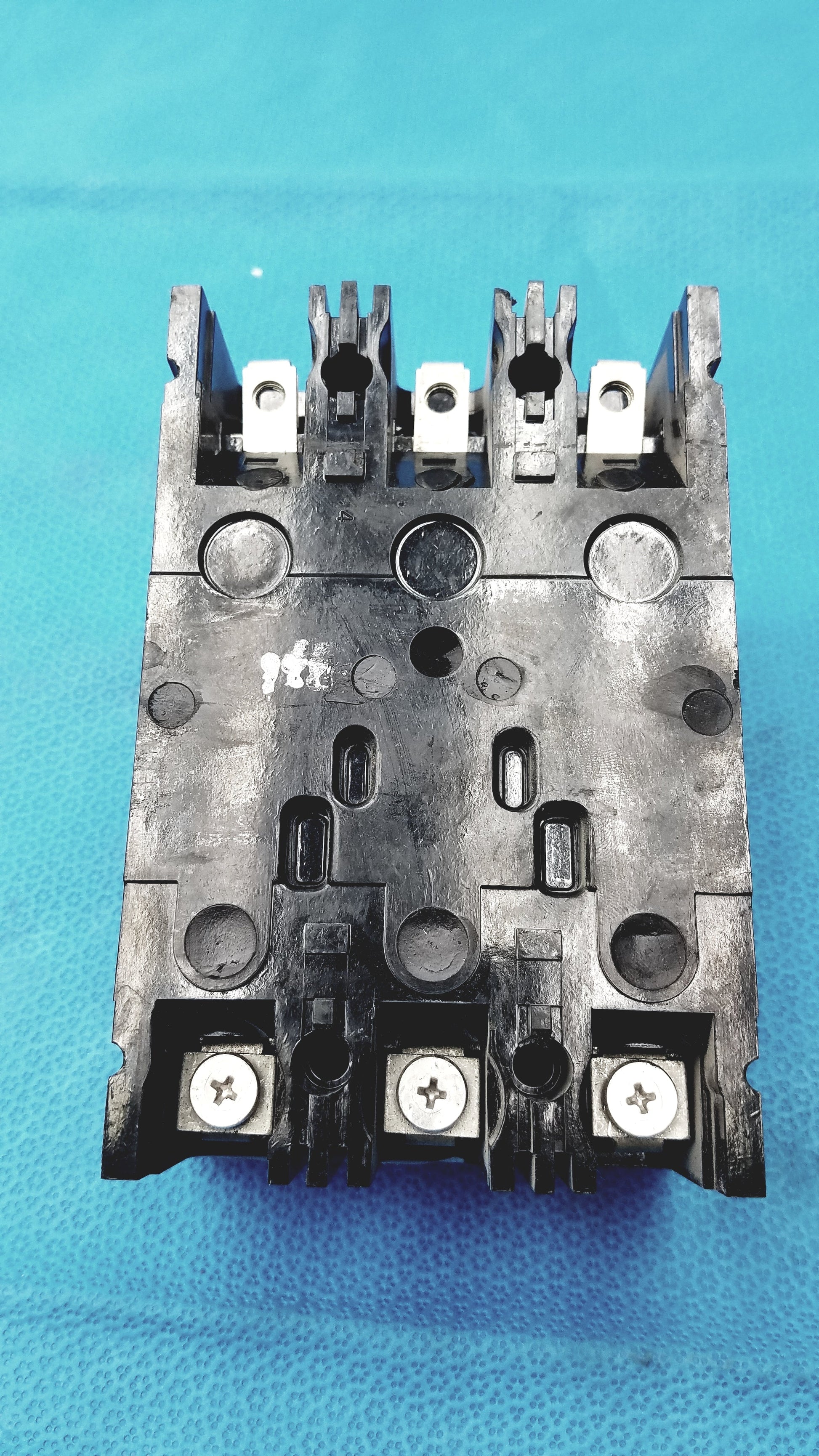 General Electric TED134100 Molded Case Circuit Breaker - Lot of 5