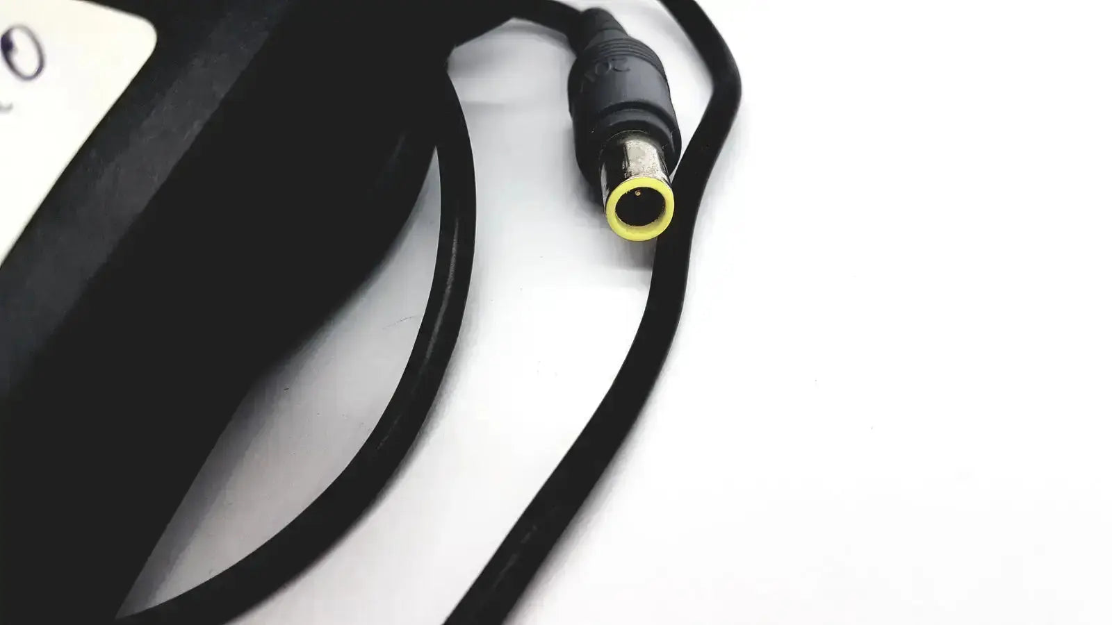 Black power adapter cable with yellow-ringed round tip 42t5000 for genuine lenovo 90w ac power supply 20v 4.5a