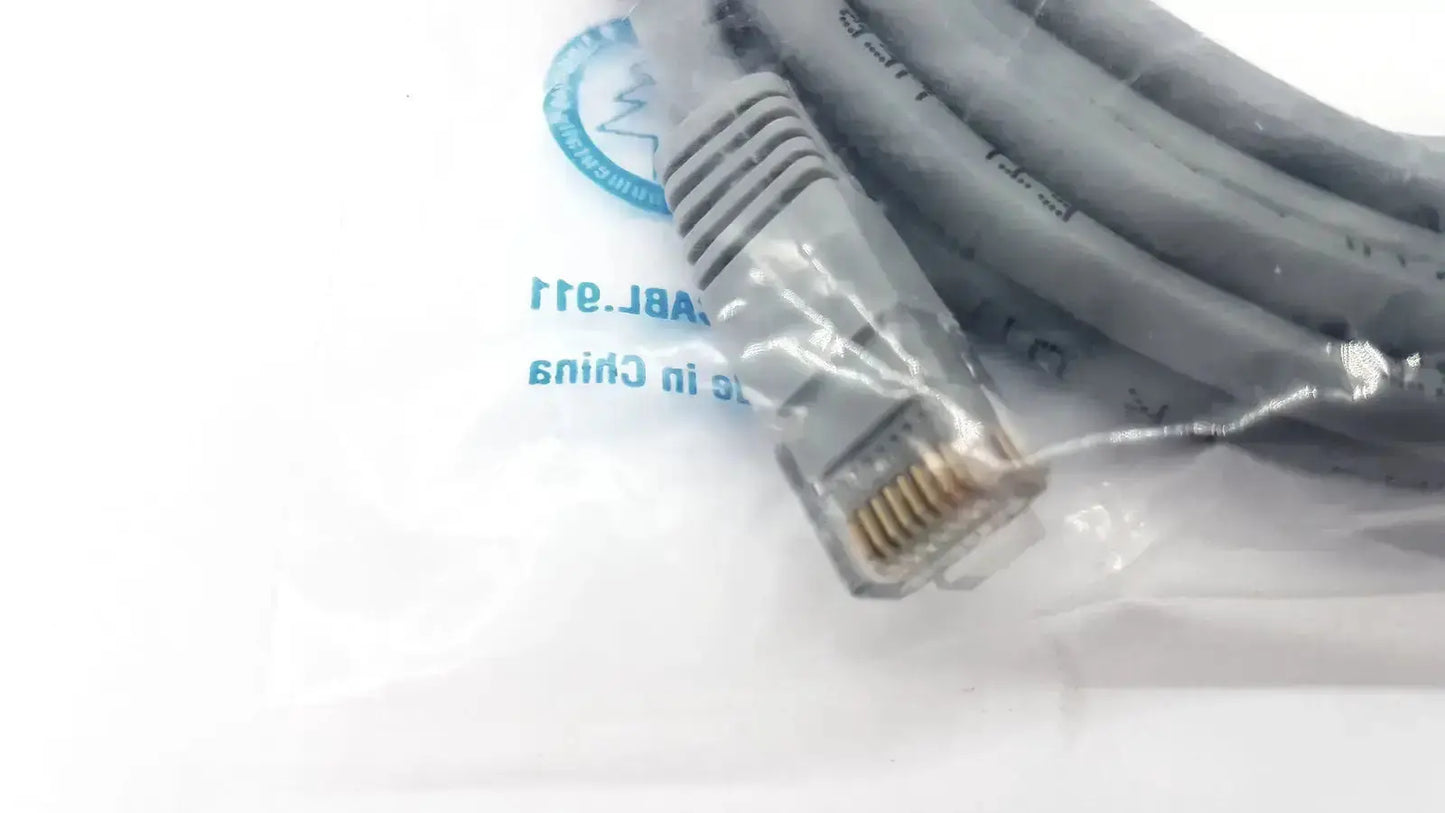 Genuine cables togo cat5e molded grey ethernet cable 14 feet with clear plastic connector and metallic contacts