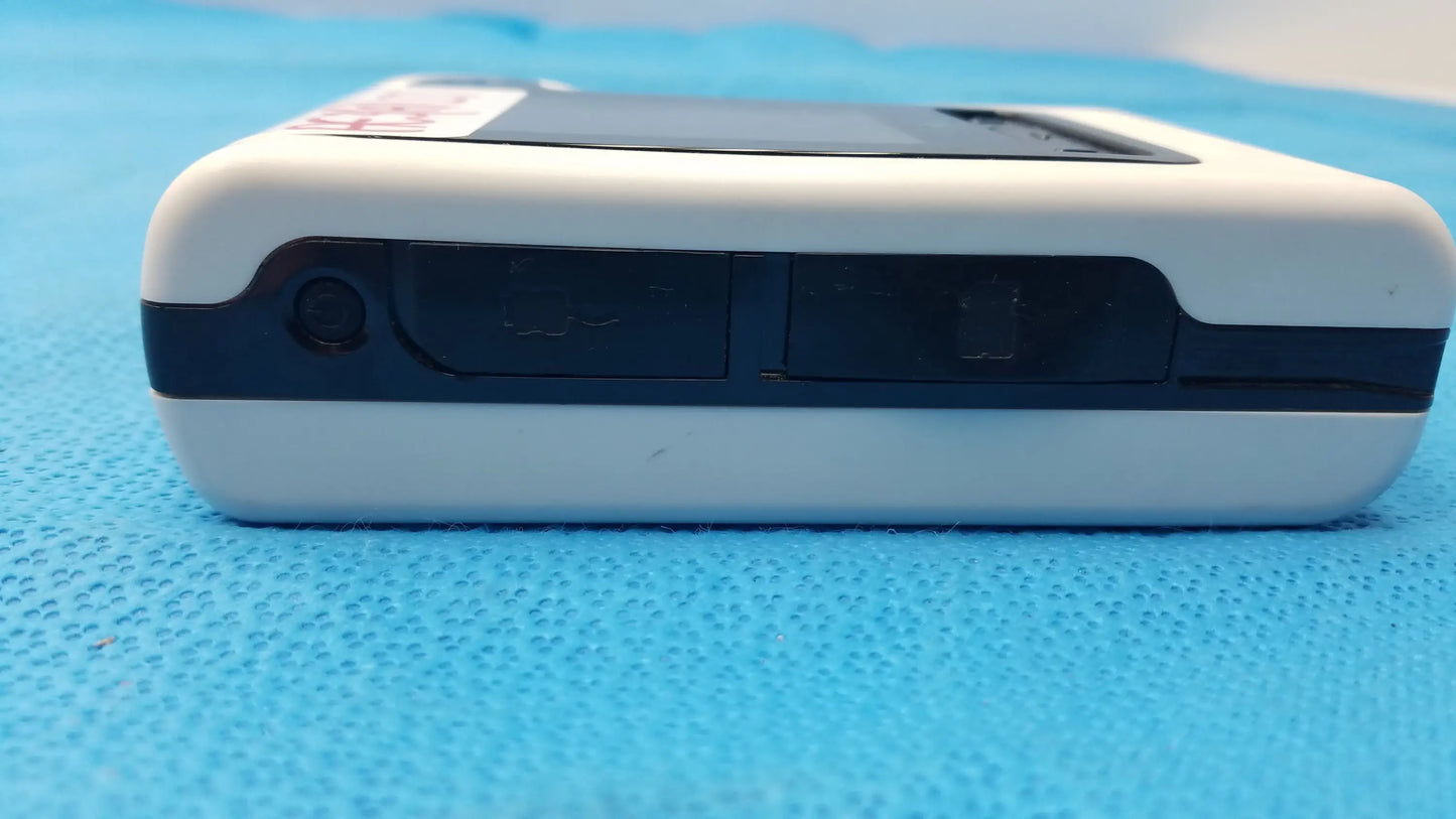 White and black plastic handheld given imaging pillcam recorder dr3 with rectangular screen for buy used medical equipment