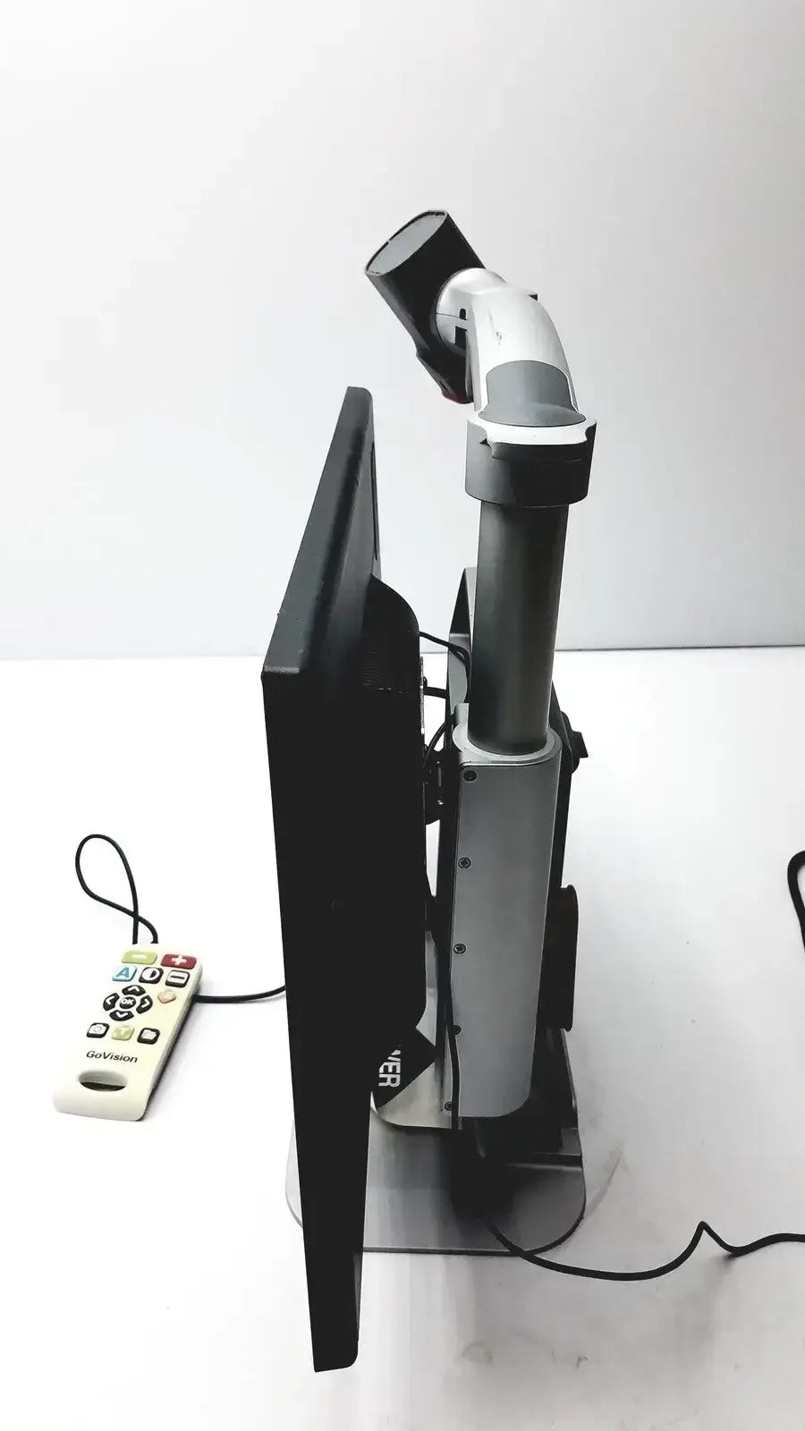 GoVision GV100 Portable Electronic Video Magnifier