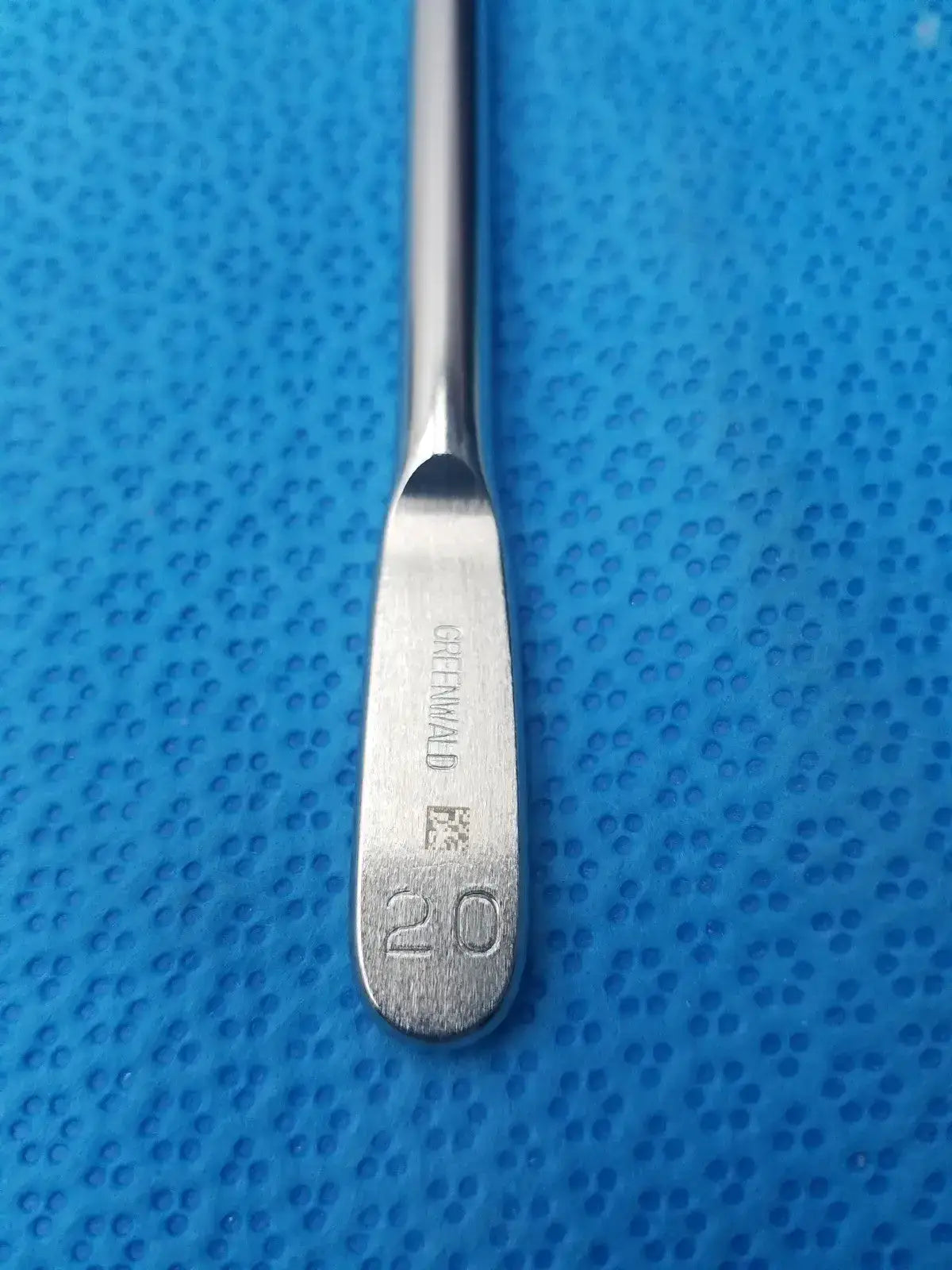 GREENWALD Stainless Steel Curved Surgical Instrument Size 20
