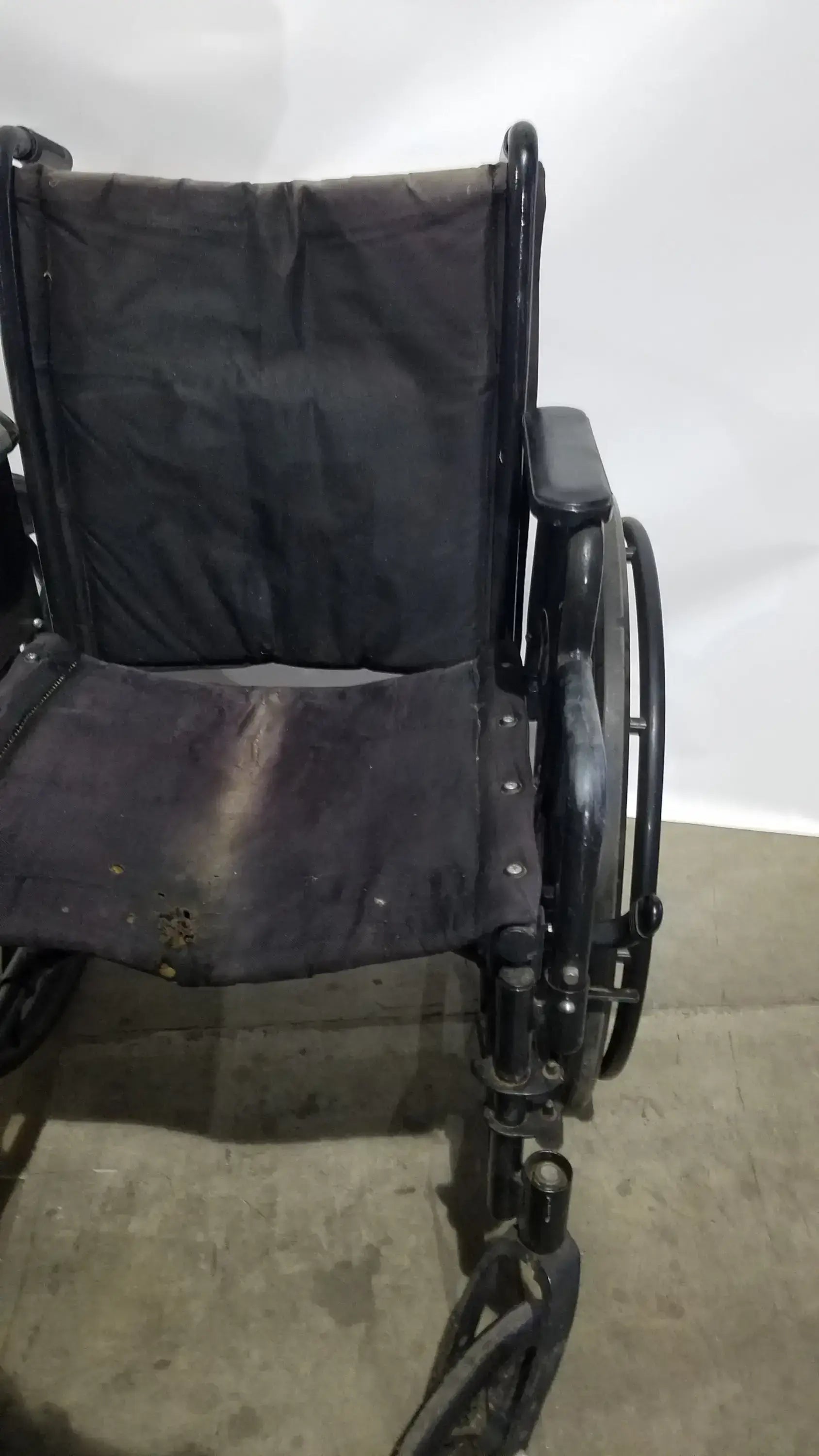 Guardian K3 Lite Wheelchair - Folding Manual Mobility Assist