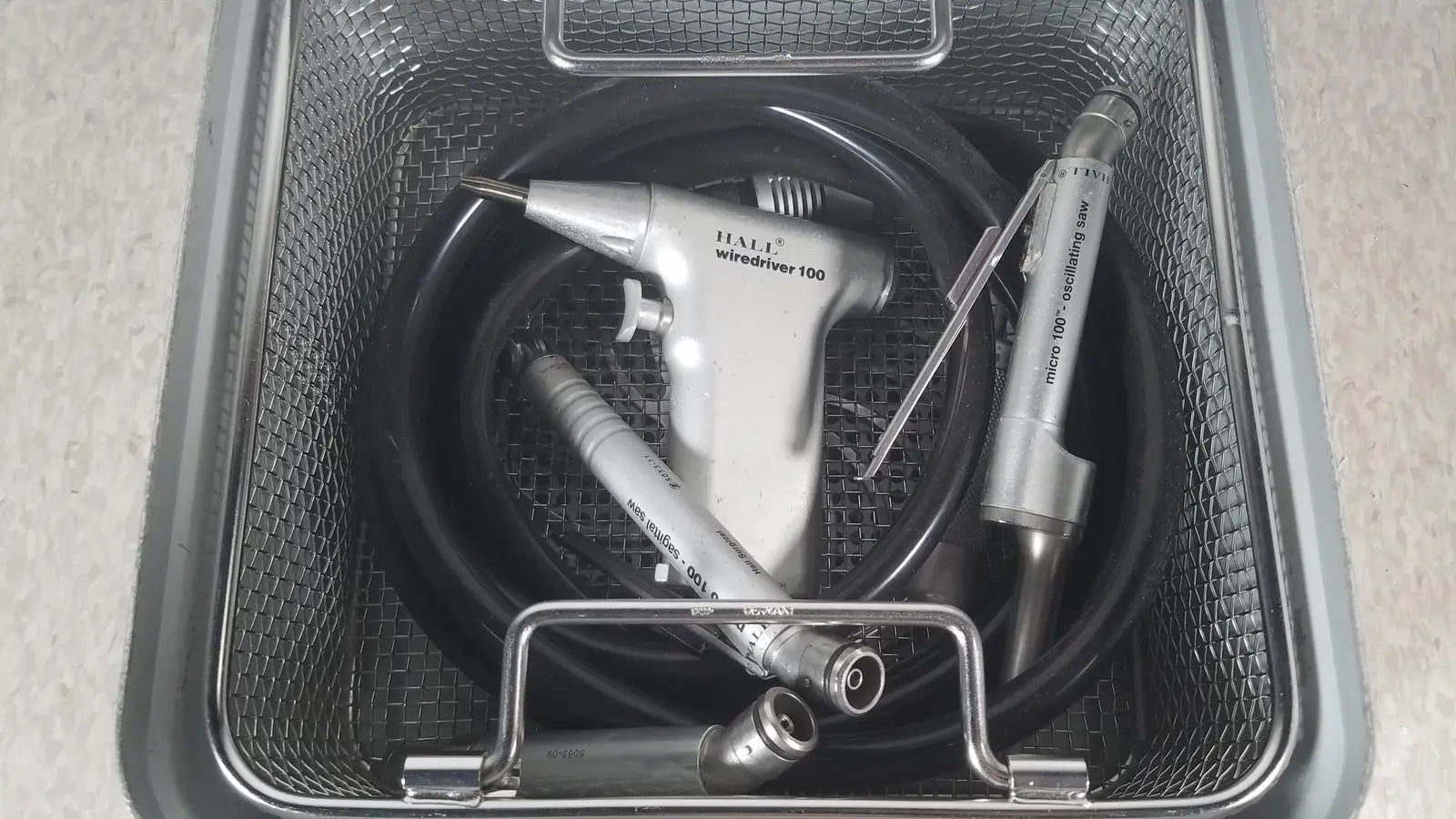HALL Surgical Micro 100 Set With Autoclave Case 5052-12 - Instrument