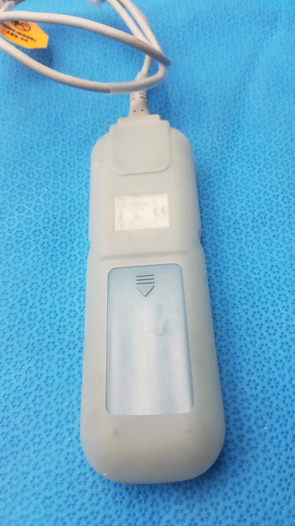 Handheld Spot-Check Pulse Oximeter With Sensor