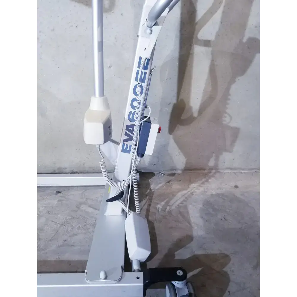 Handicare EVA600EE Mobile Patient Lift System Romedic - Untested