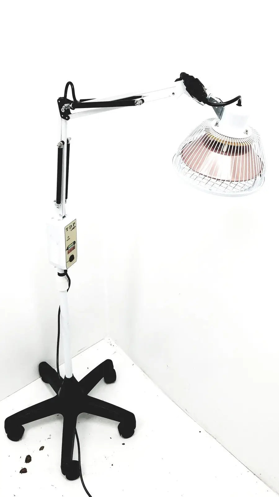 Heat TDP Lamp Infrared Tall With Rolling Stand - Tested & Working