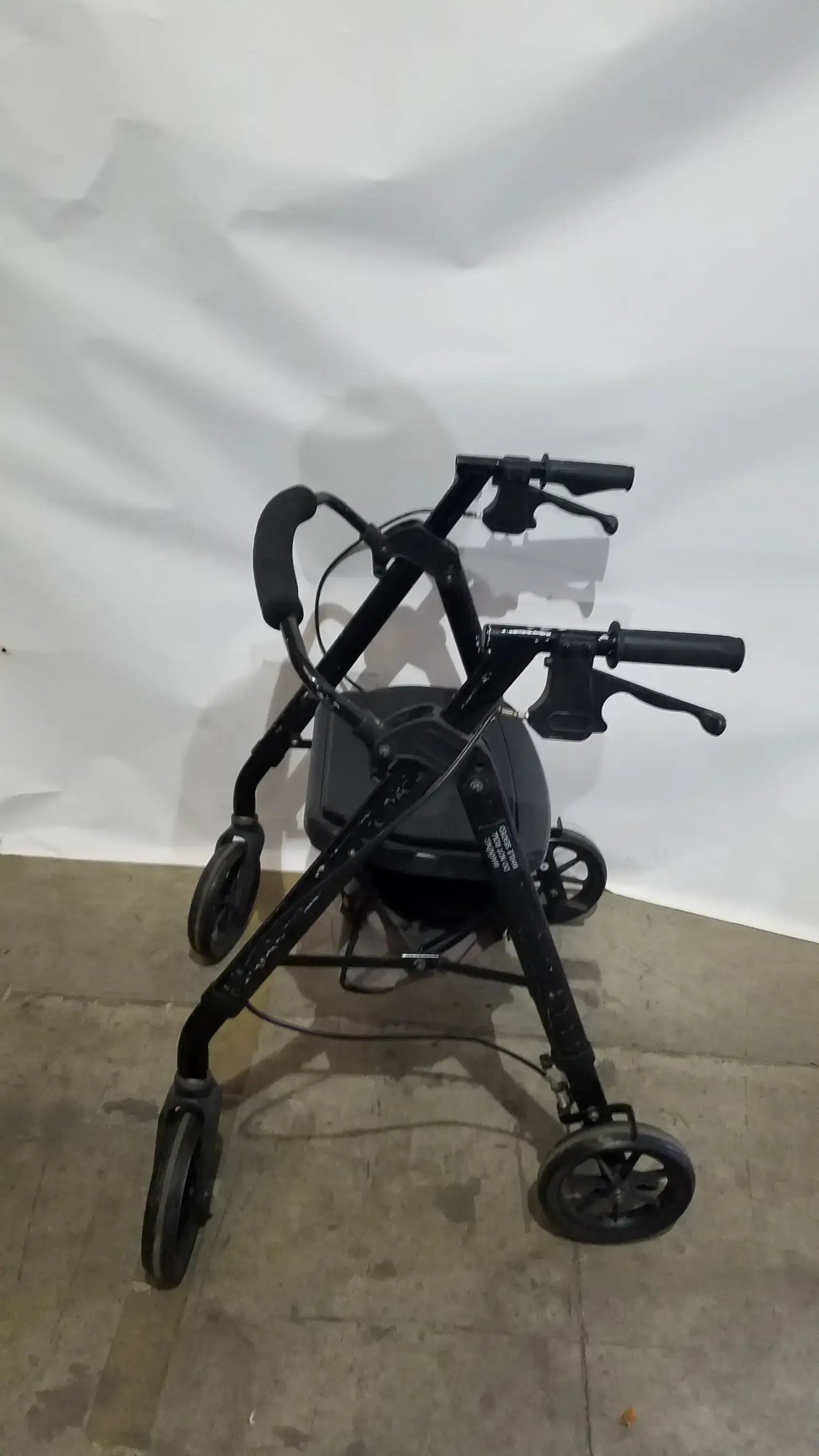 Heavy Duty Rollator Walker with Seat 4-Wheels