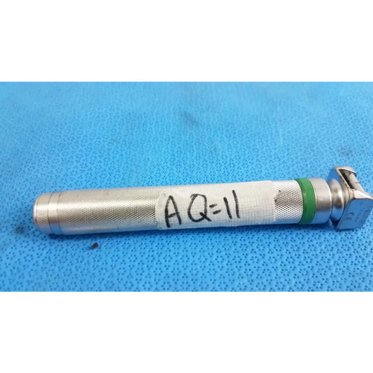 HEINE F.O. LARYNGOSCOPE HANDLE - Laryngoscope Handle