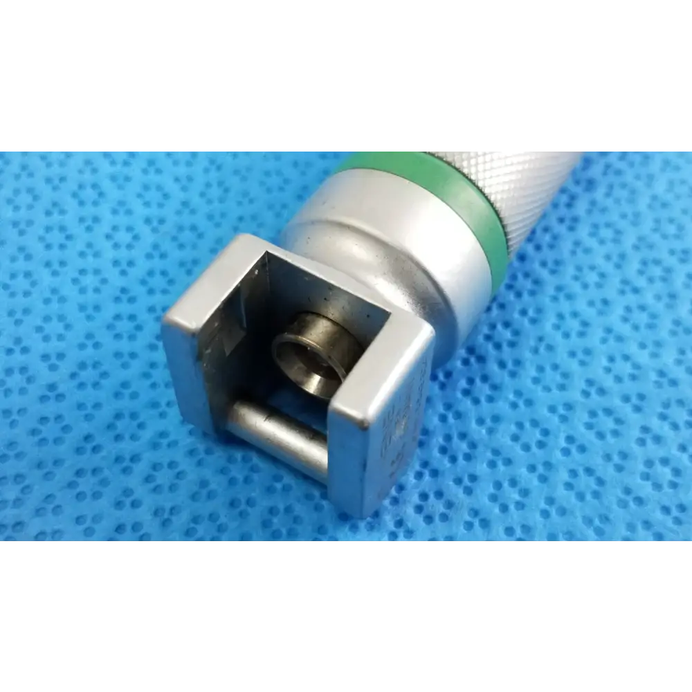 HEINE Fiber Optic Laryngoscope Handle – F.O.