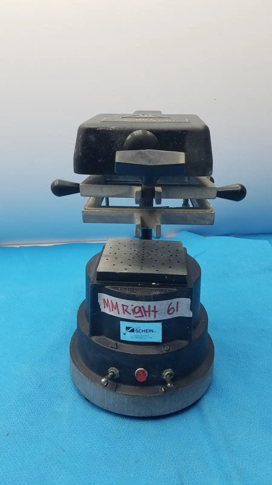 Henry Schein Vacuum Forming Machine Model-101