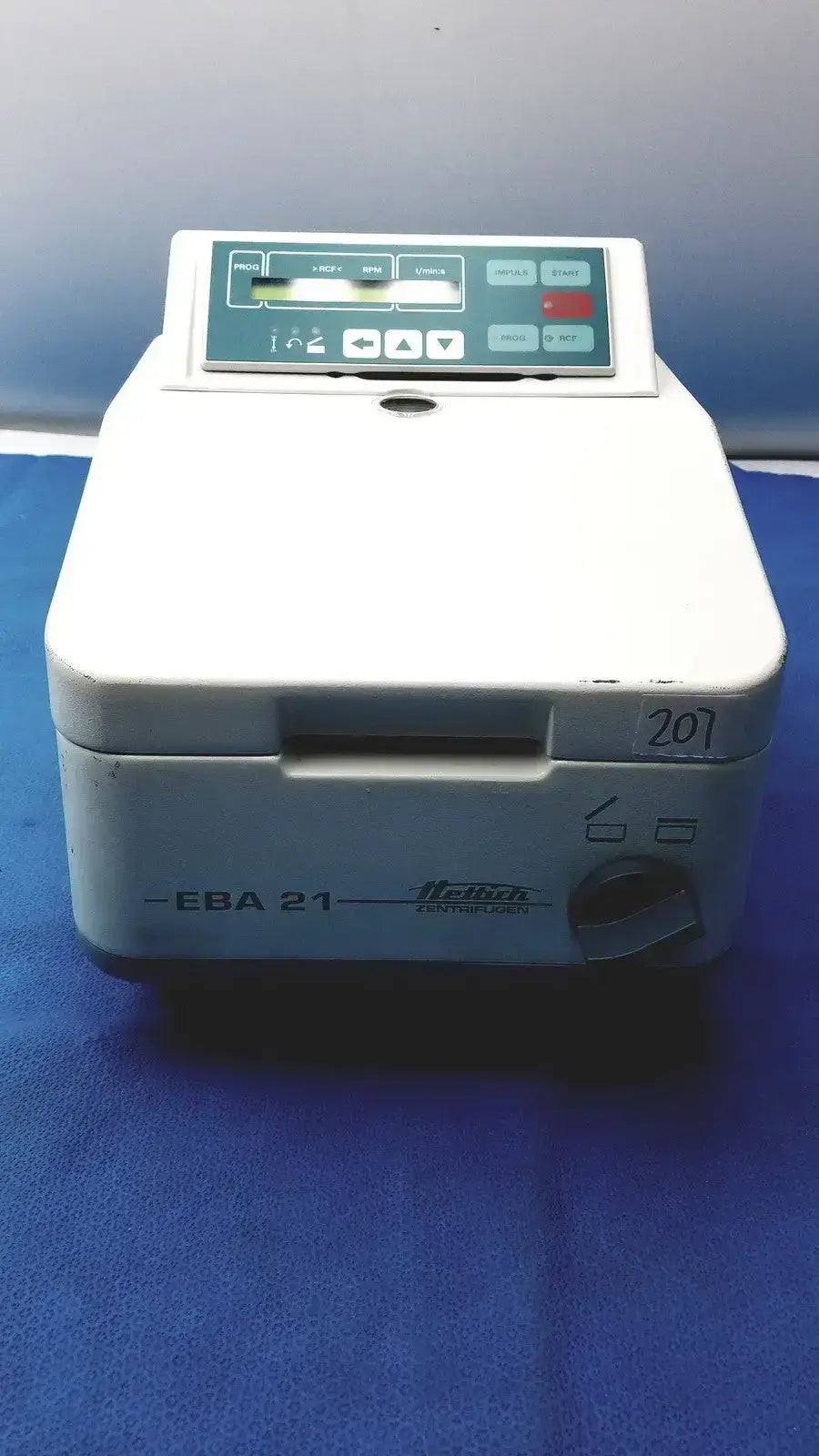 Hettich Zentrifugen EBA 21 Centrifuge - Laboratory