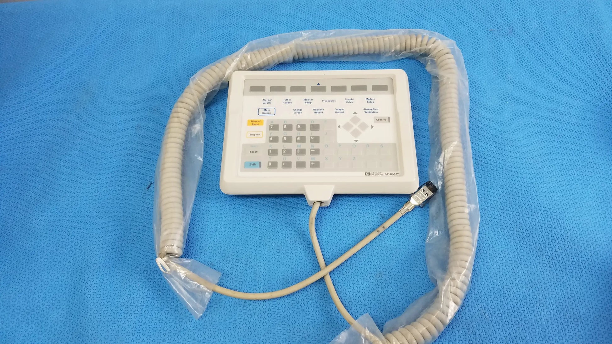 Hewlett Packard M1106C Patient Monitor Keyboard