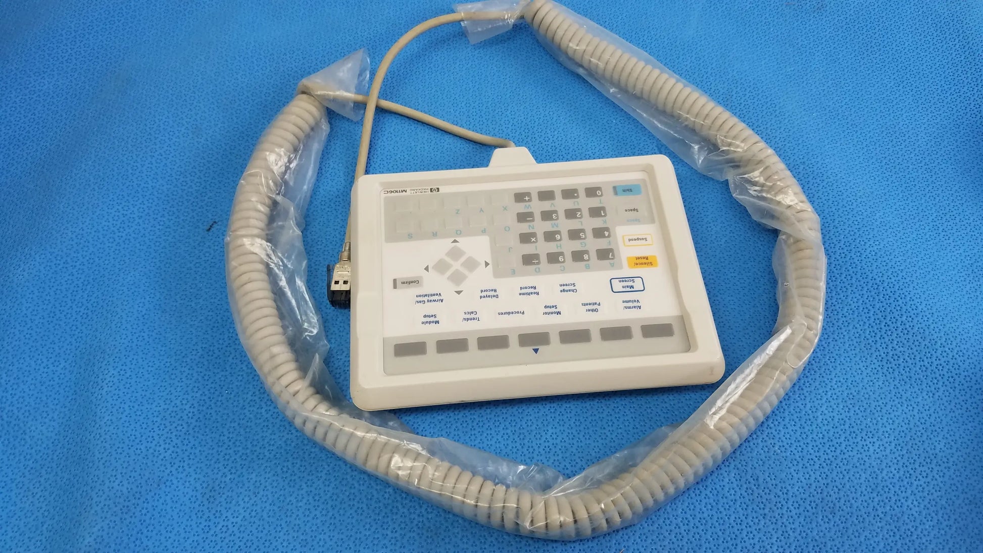 Hewlett Packard M1106C Patient Monitor Keyboard