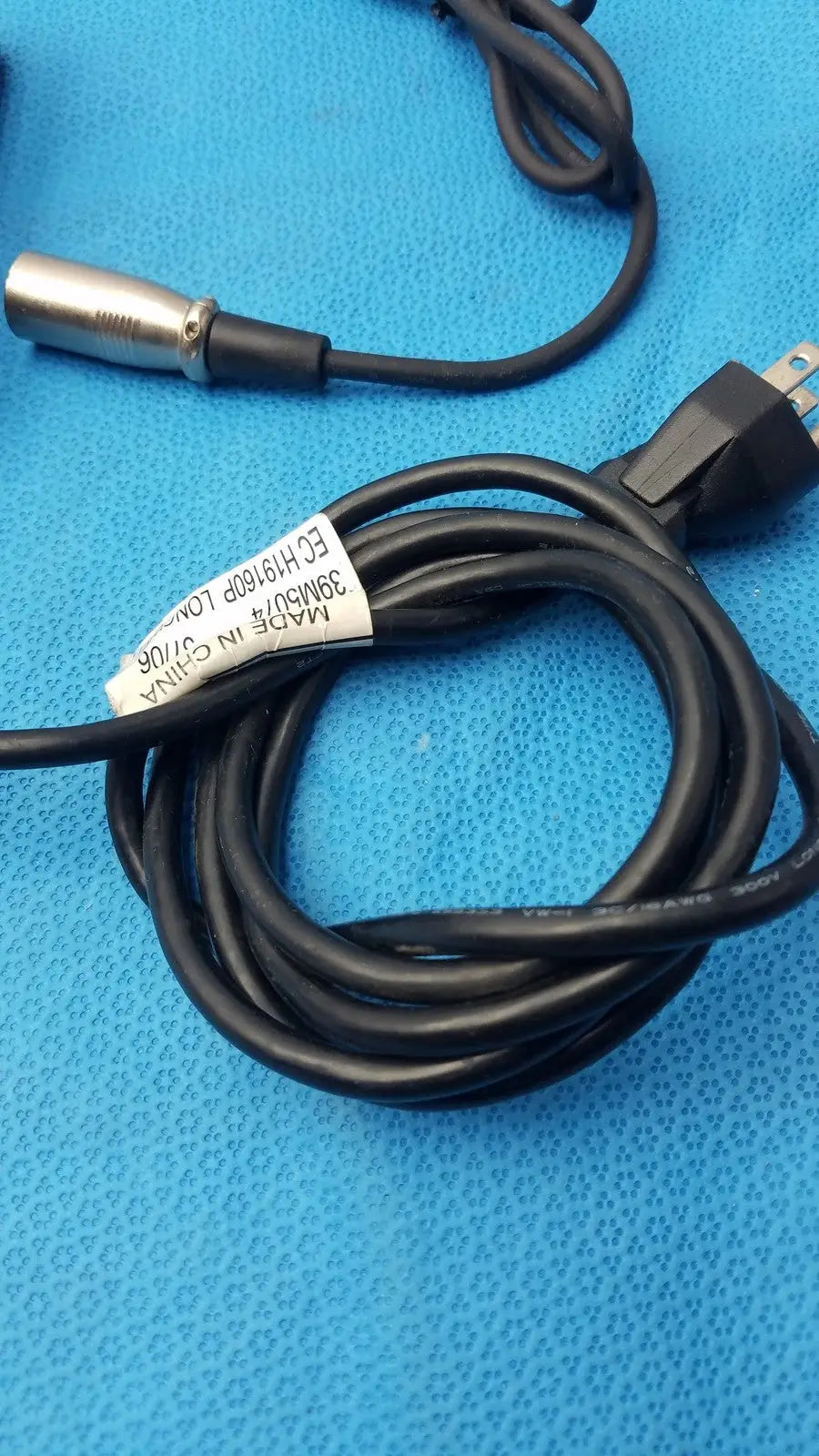 High Power Tech. 3-Pin Lead Acid Battery Charger HP-1202B 24V 2A
