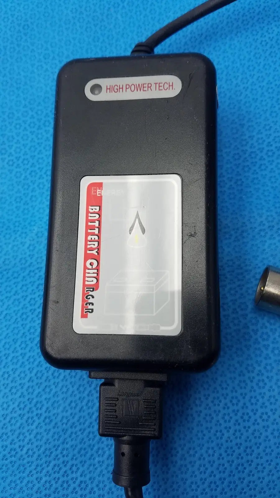 High Power Tech. 3-Pin Lead Acid Battery Charger HP-1202B 24V 2A