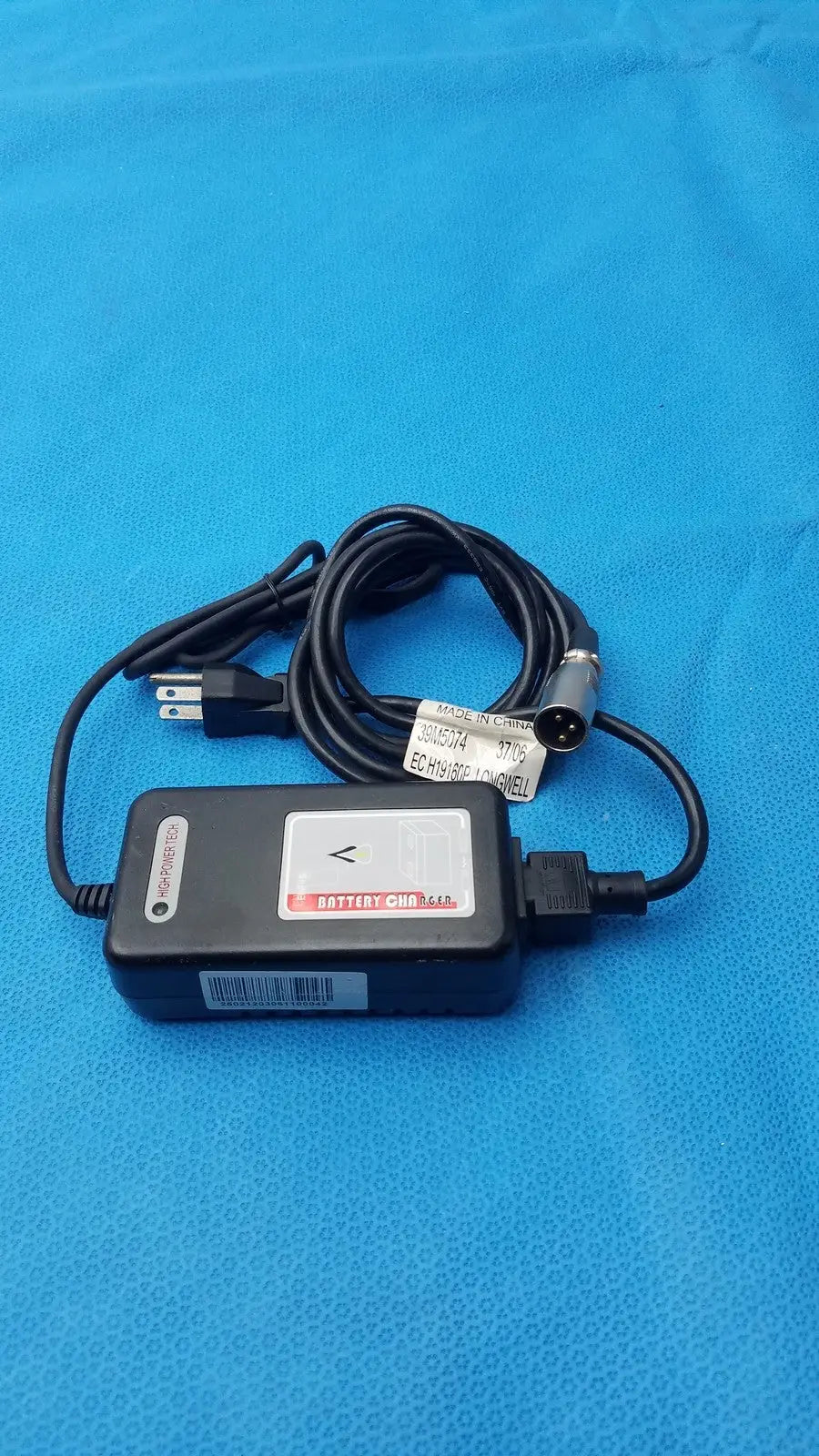 High Power Tech. 3-Pin Lead Acid Battery Charger HP-1202B 24V 2A