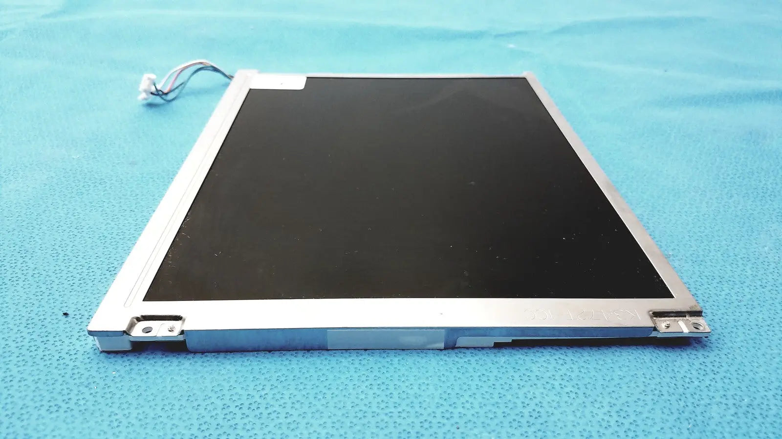 High-Quality LCD Panel Screen ST0341-1 – Made in Japan Good Cosmetic Condition