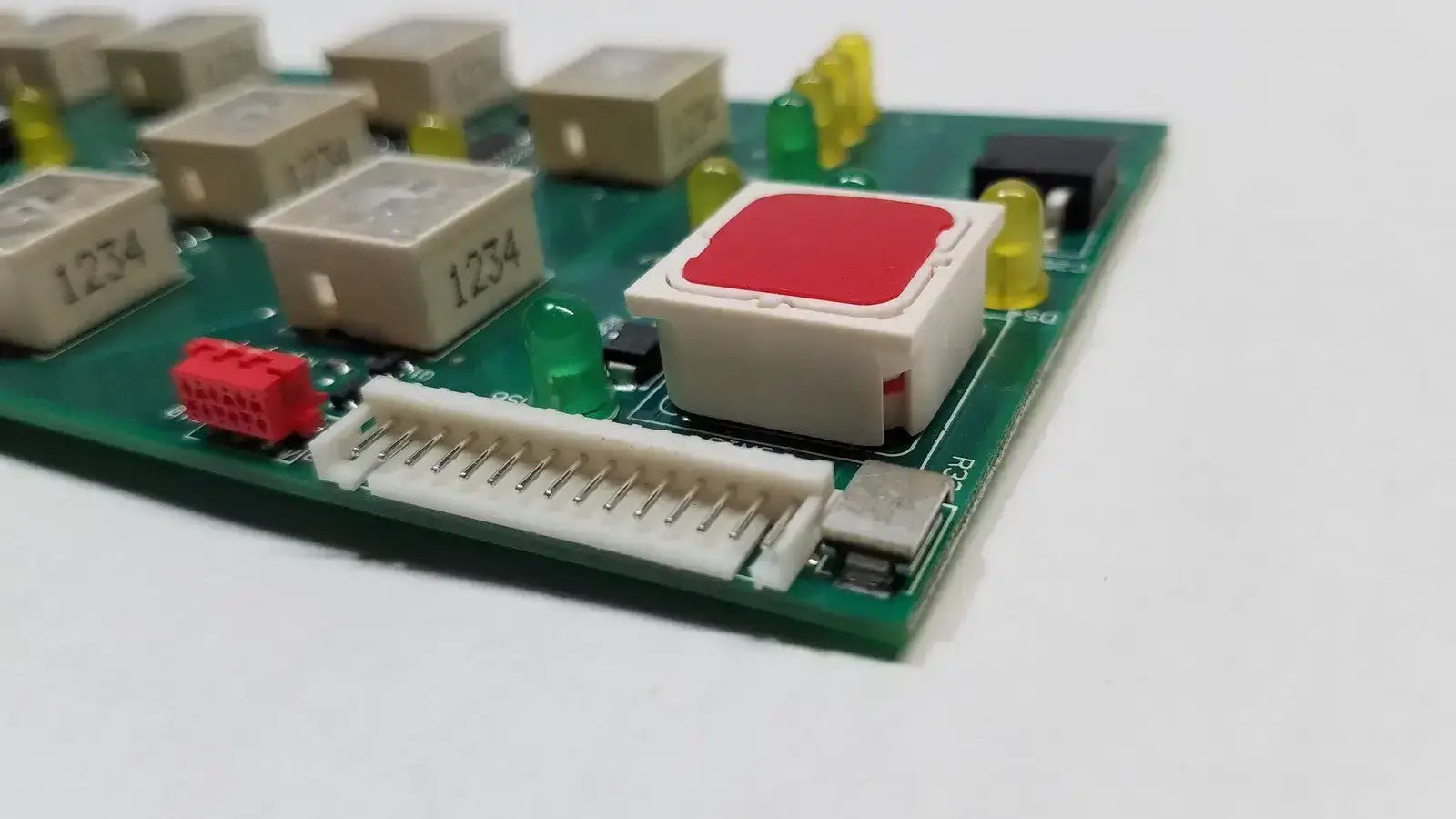 Hill-Rom 2007 Control Board 147134.102 Assy 143548 with 15x 1234 - Assembly