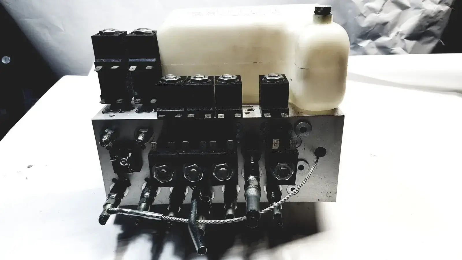Hill-Rom Haldex Barnes Hydraulic Motor Pump Assembly 1460042 or K48MYFBM-3706 - Motor-Pump