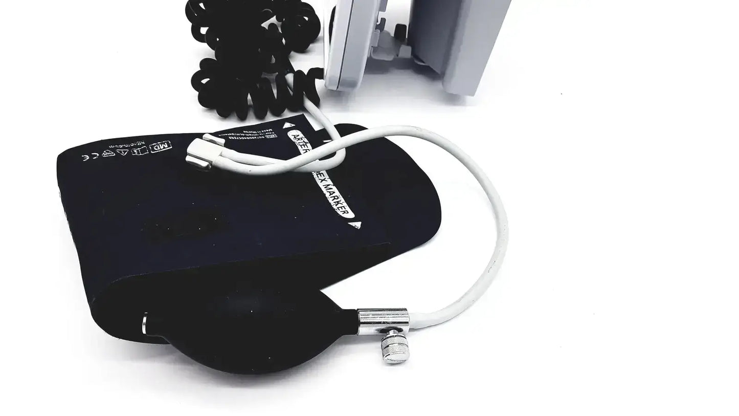 Hillrom / Welch Allyn 200716061215 Wall Gauge Aneroid Sphygmomanometer With Cuff