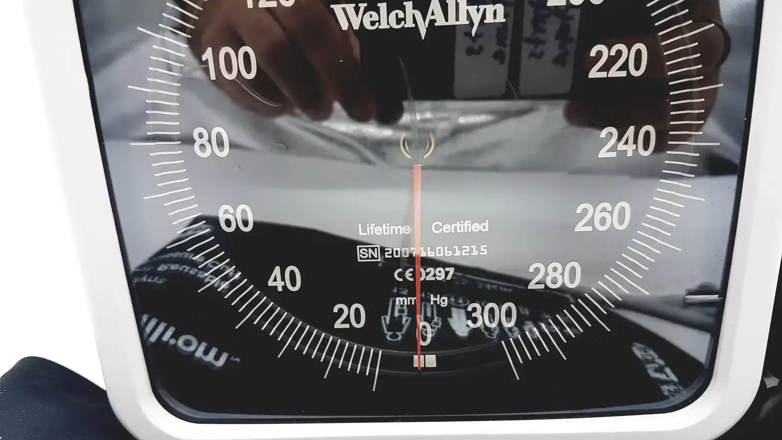 Hillrom / Welch Allyn 200716061215 Wall Gauge Aneroid Sphygmomanometer With Cuff
