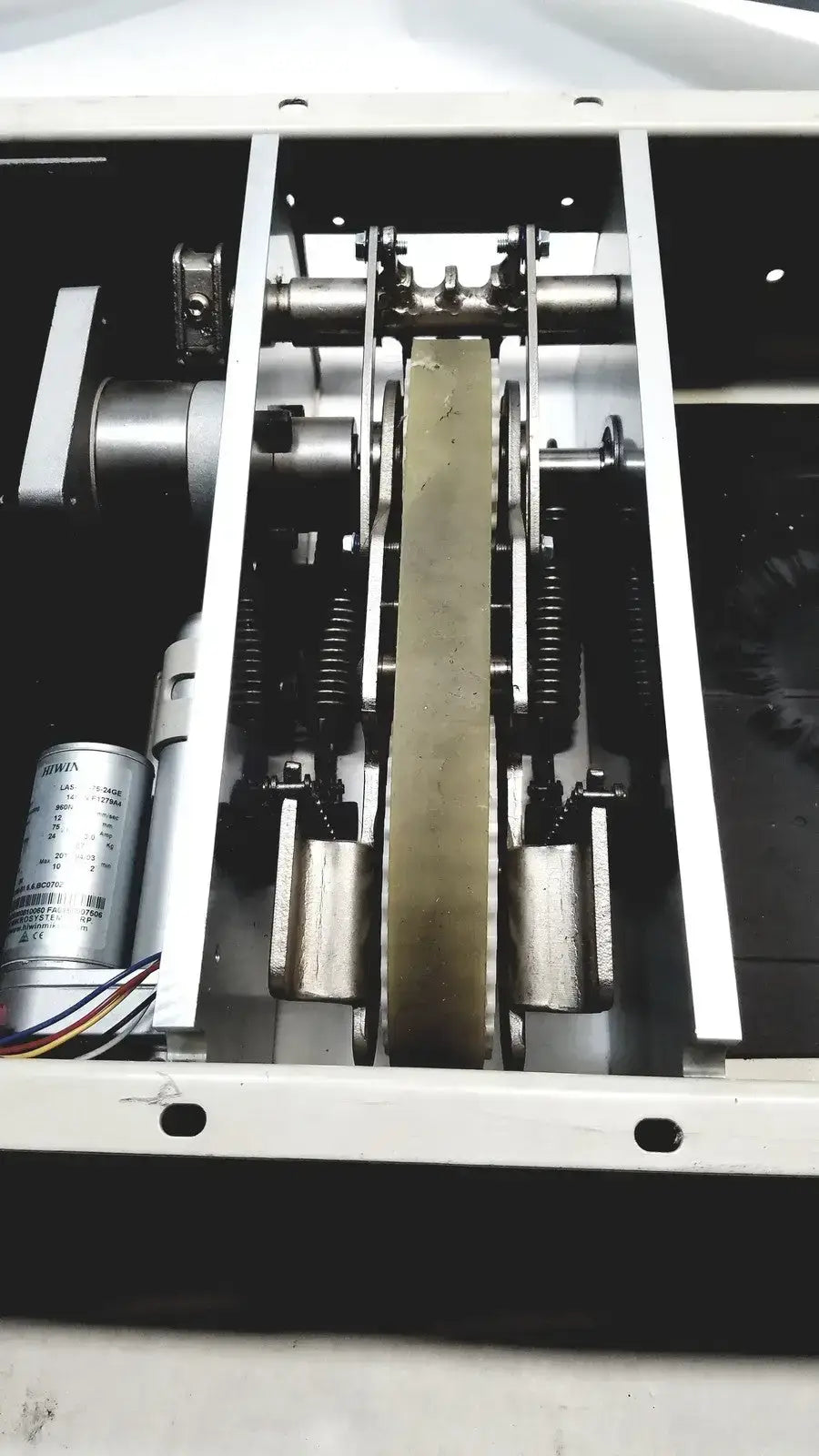 Hiwin LAS-1-1-75-24GE Linear Actuator