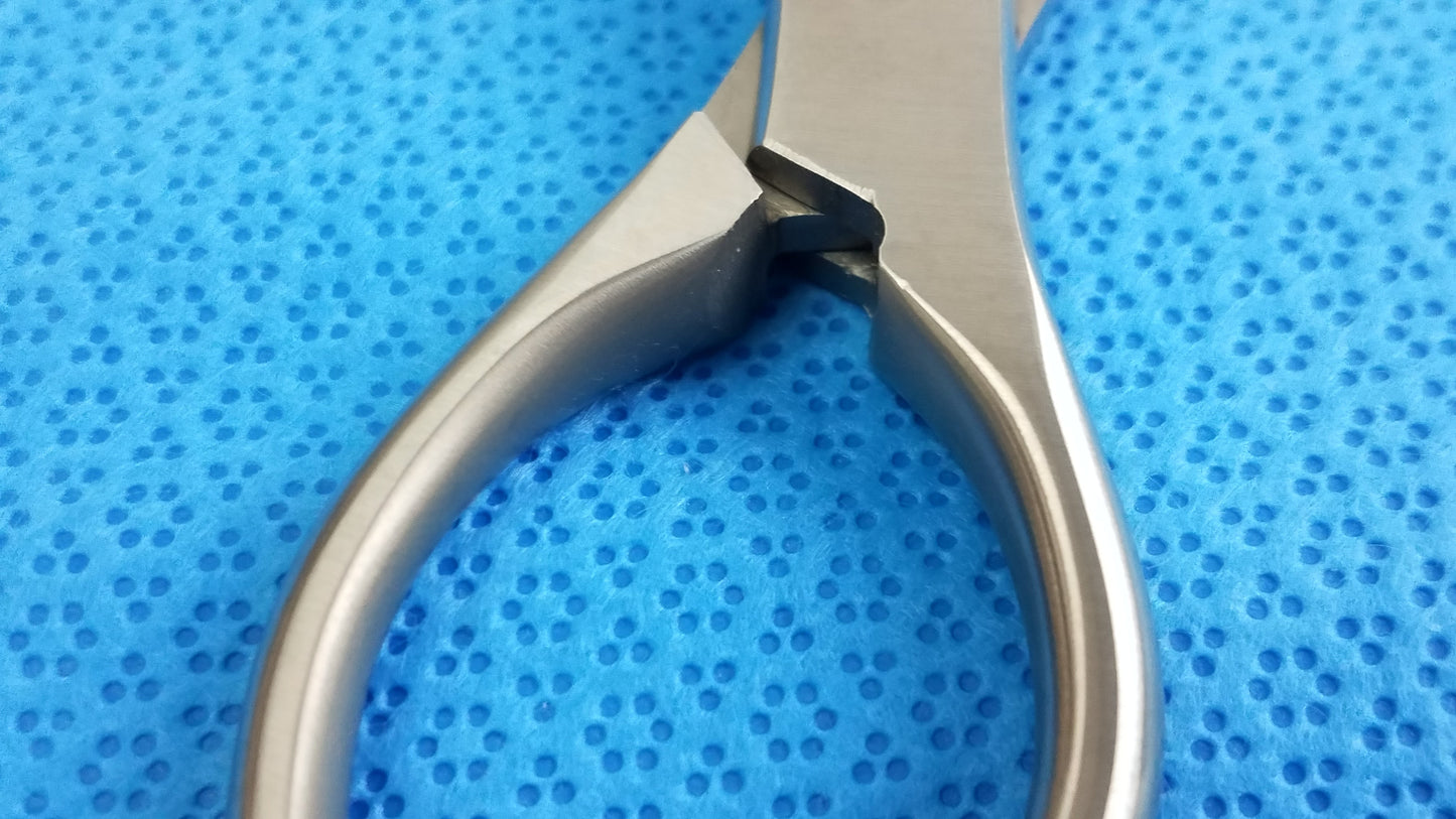 HNM Medical Septum Forceps 9’’ Surgical Instrument Stainless Steel - Reuse Equipment