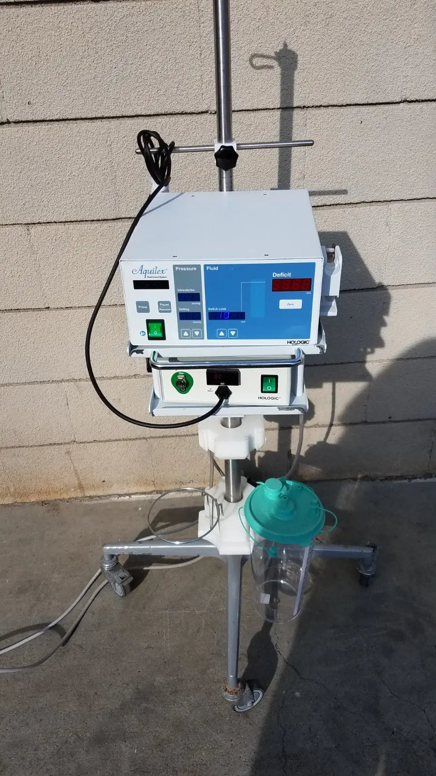 Hologic AQL-100P Aquilex Fluid Management System w/ Myosure Console