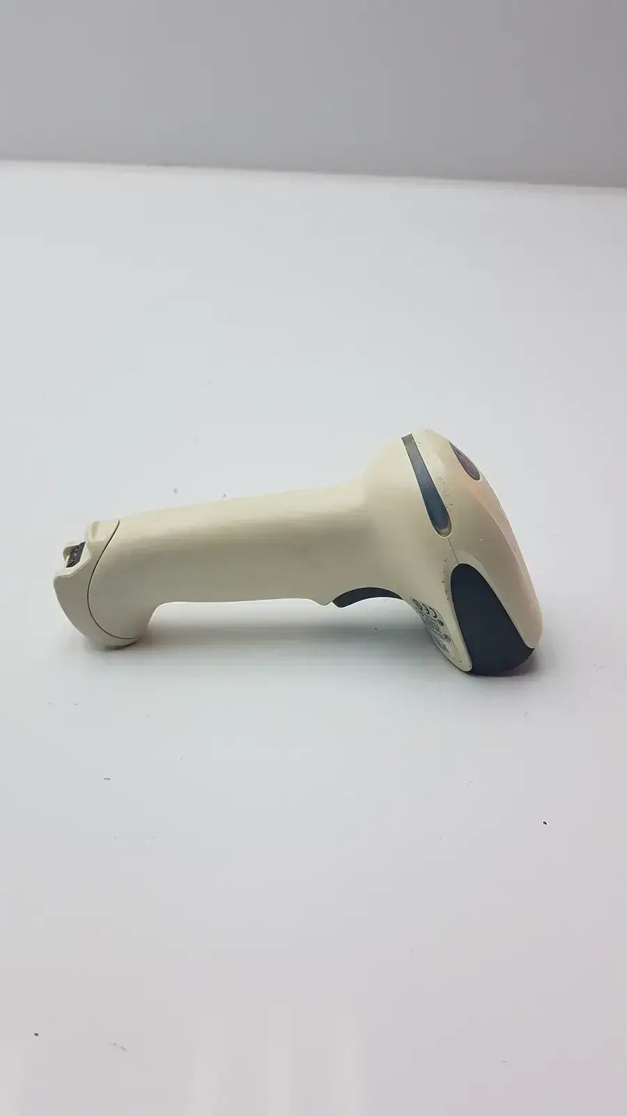 Honeywell 1902 Handheld Wireless Barcode Scanner