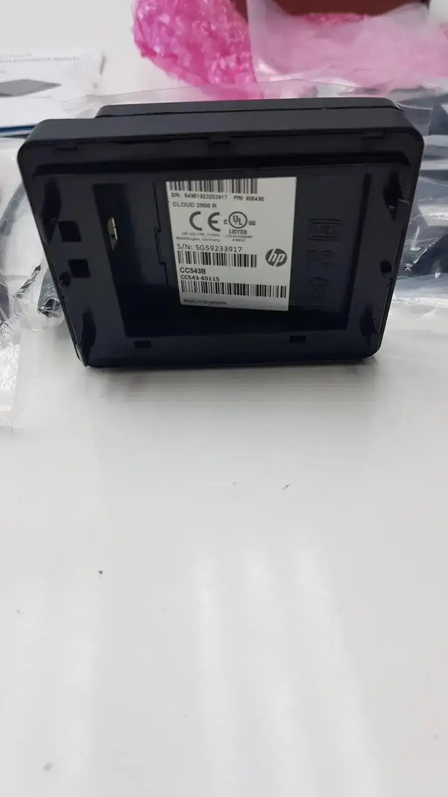 Black hp f8b30a cloud 2000r exchange smartcard kit back view with matte finish and visible labeling for spirent use