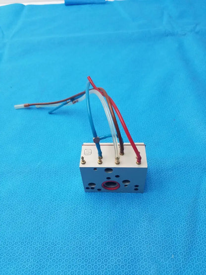 Hydraulic Manifold Silver With 4 Pipes/Cable