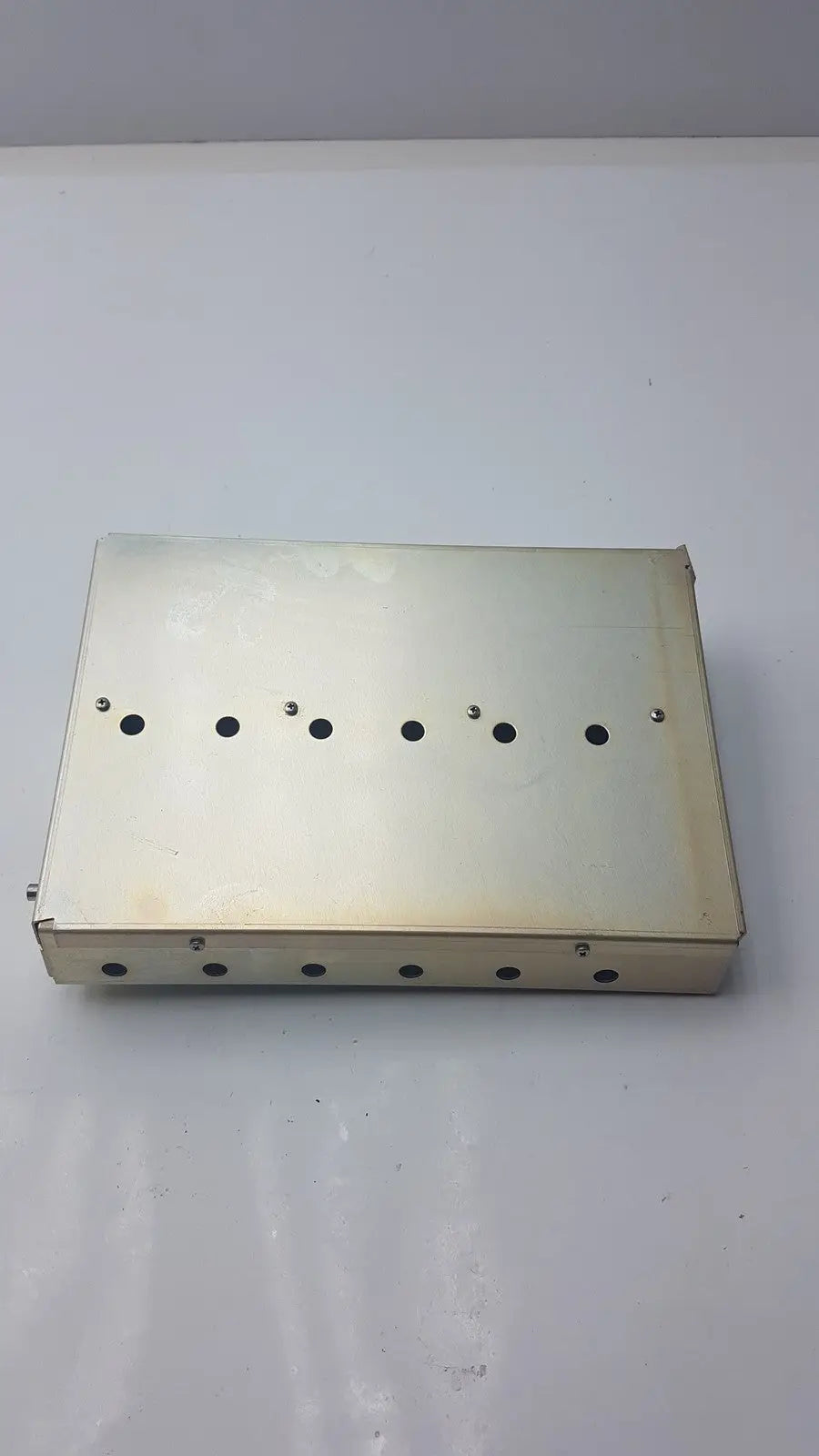 IEIO FB200198-14 I/O Control Panel Socket Board GE LOGIQ 9 Ultrasound System - Part