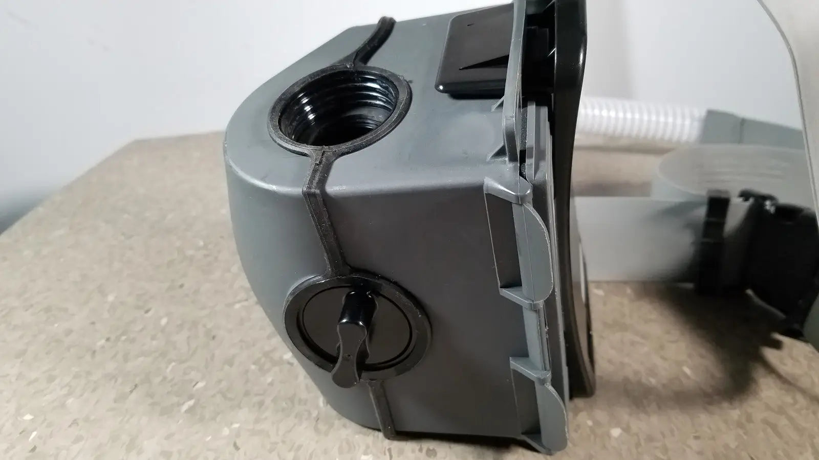 ILC Dover Sentinel XL Powered Air Purifying Respiirator - Air-Purifying Respirator Unit