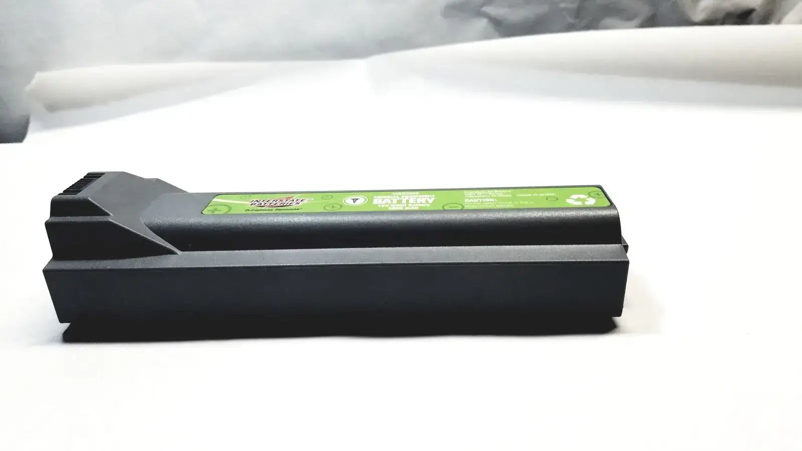 Interstate Batteries MED3500 18V NIMH Rechargeable Battery 3500 mAh - Medical Equipment
