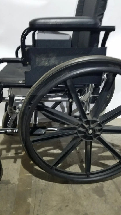 Invacare 9000 XT Manual Wheelchair Folding Heavy Duty Mobility Medical Chair