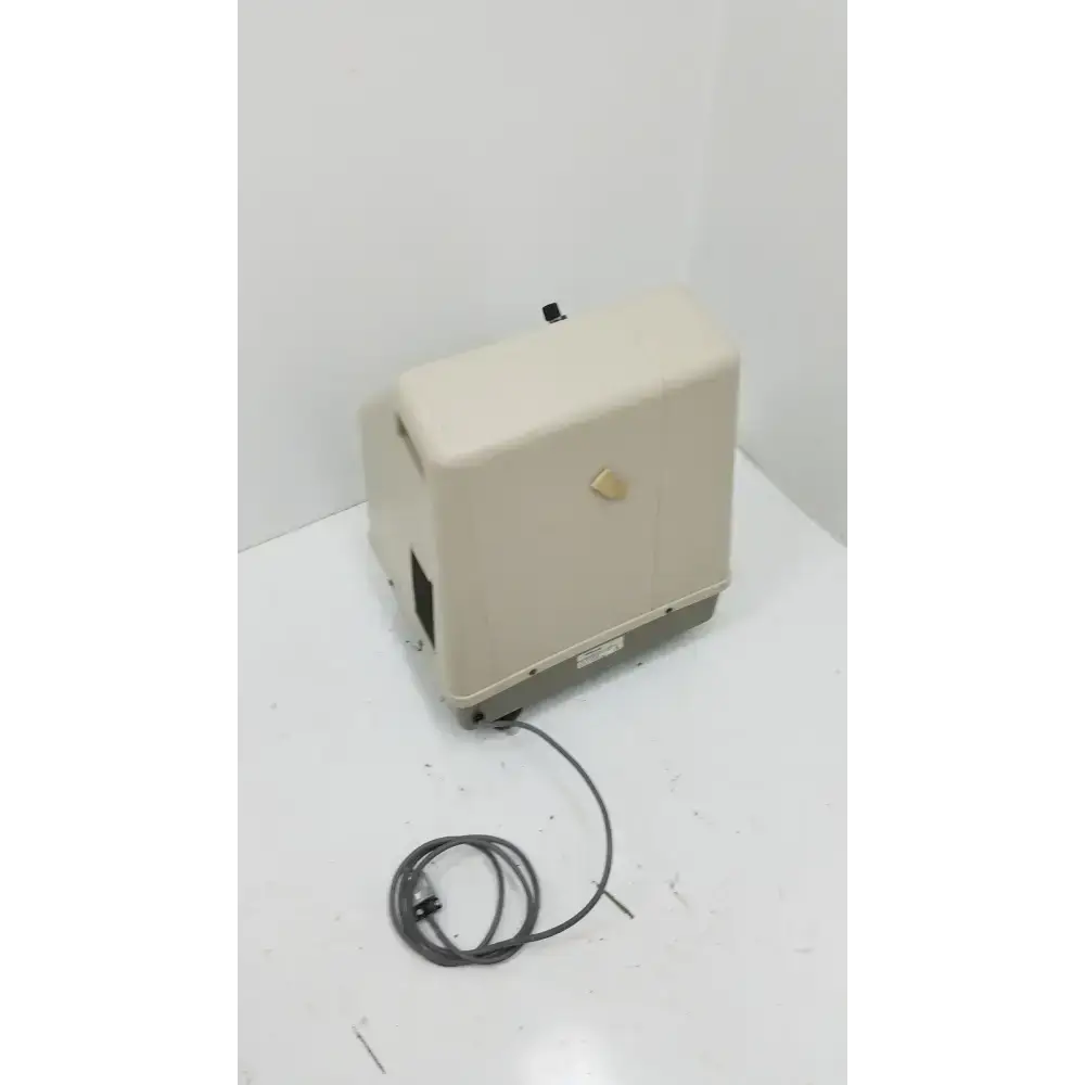 Invacare Concentrrator - Oxygen Concentrator