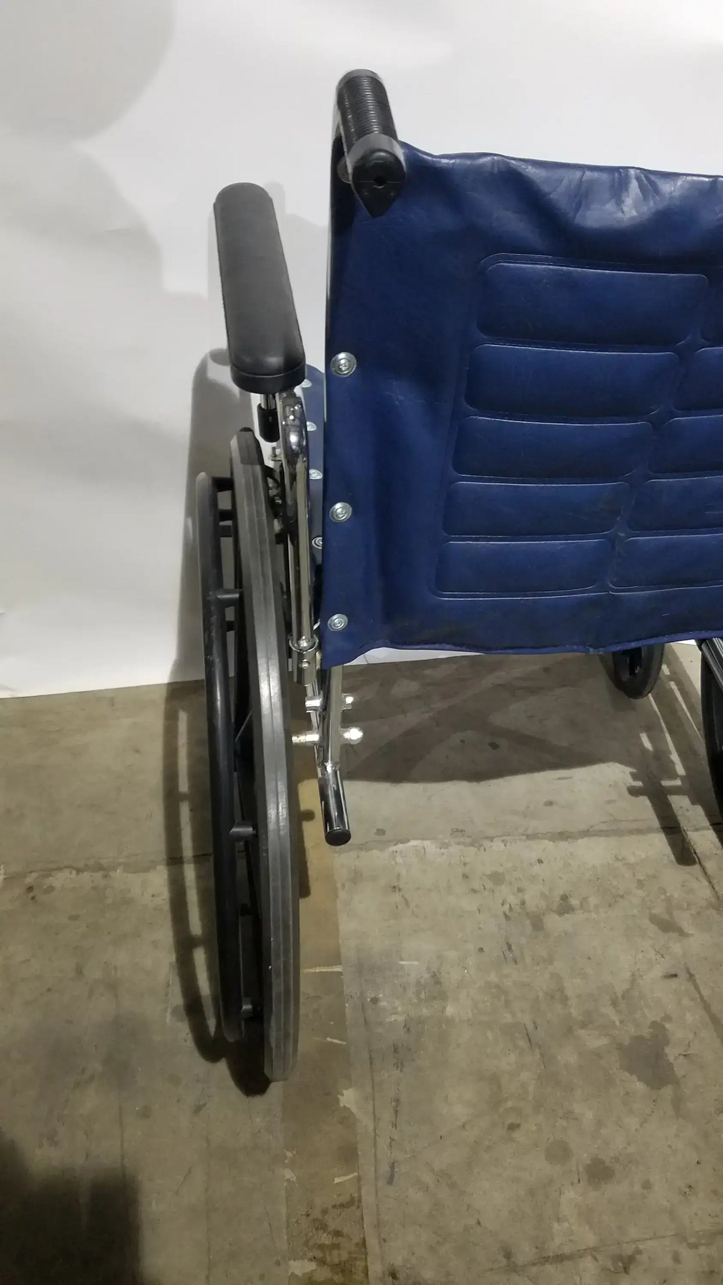 Invacare Tracer EX2 Folding Manual Wheelchair