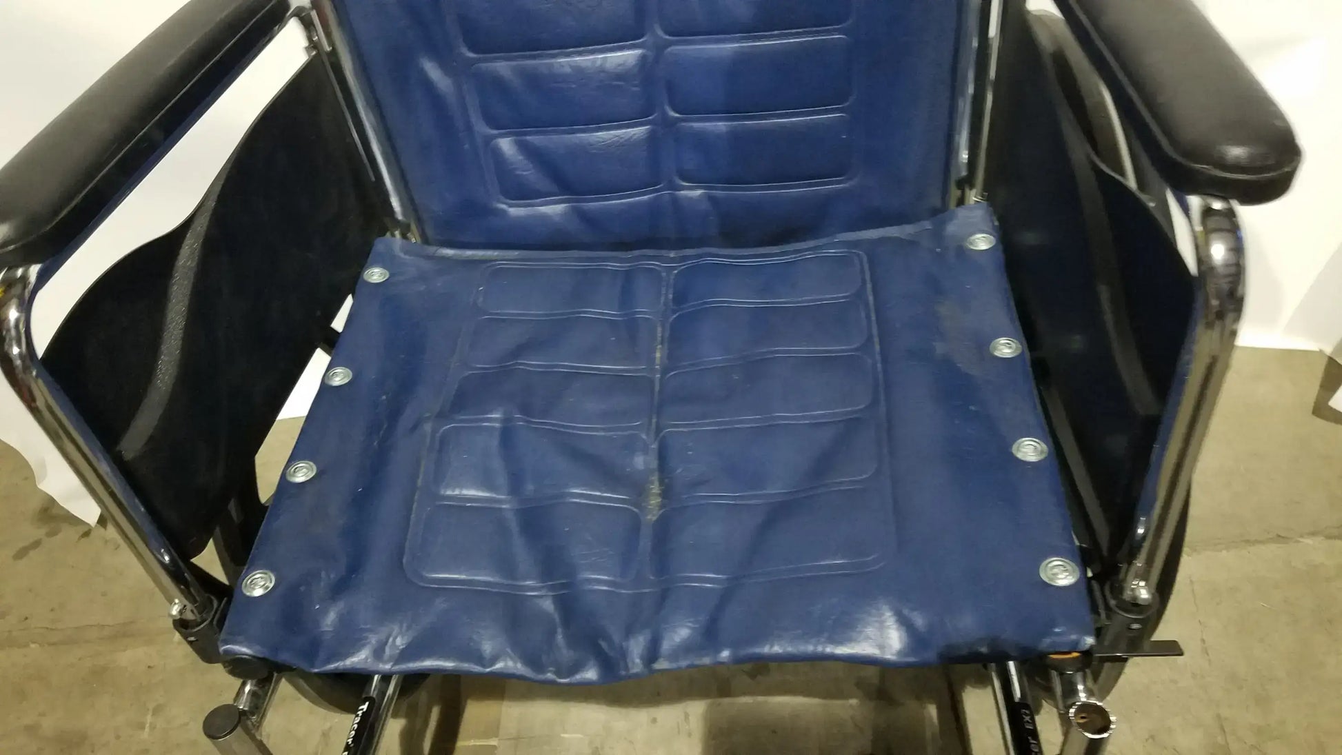 Invacare Tracer EX2 Folding Manual Wheelchair