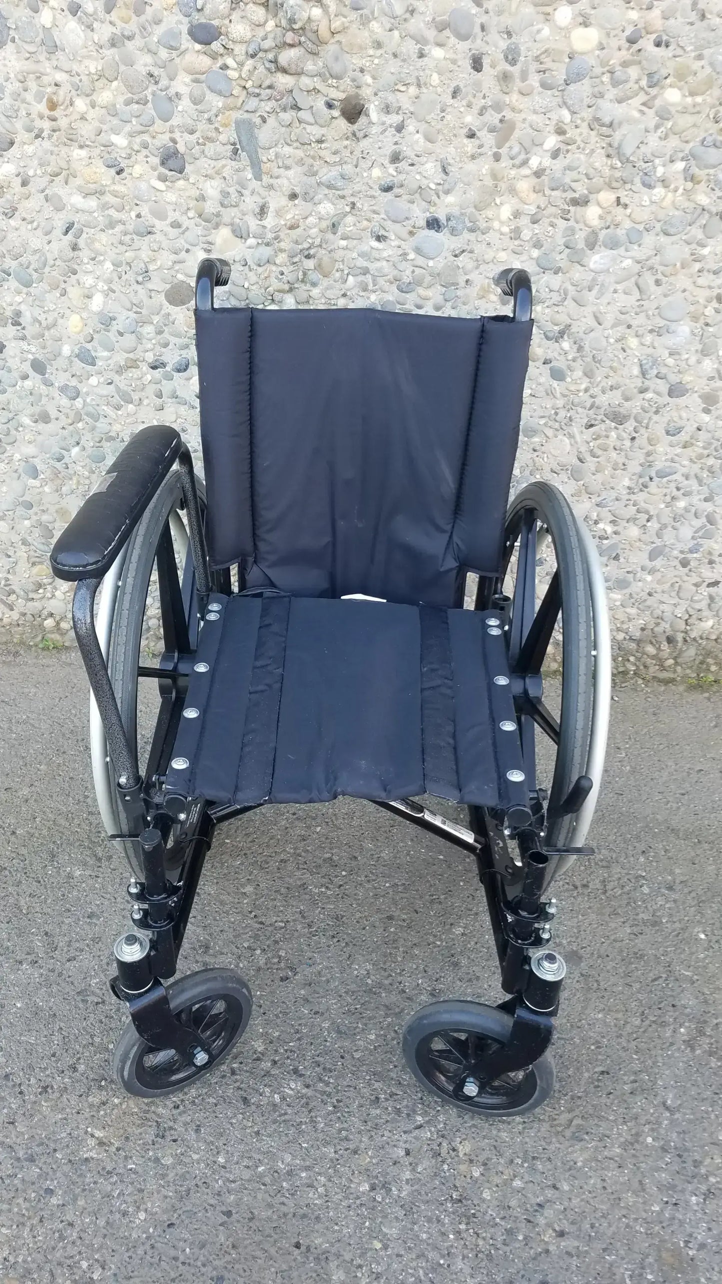 Invacare Tracer SX5 Heavy-Duty Black Wheelchair with Fixed Arm Rests