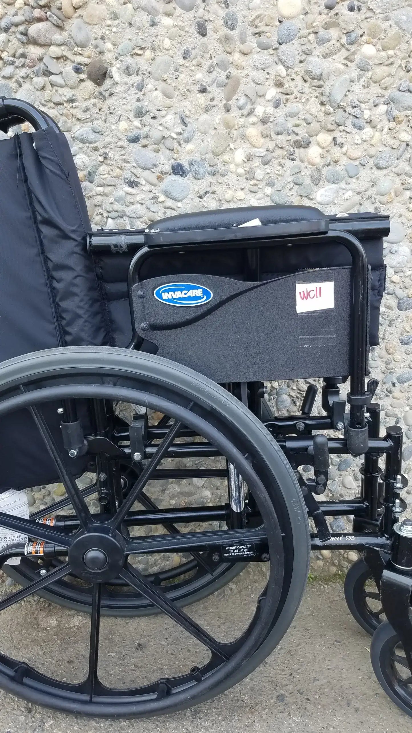 Invacare Tracer SX5 Wheelchair Armrests – Black Comfort