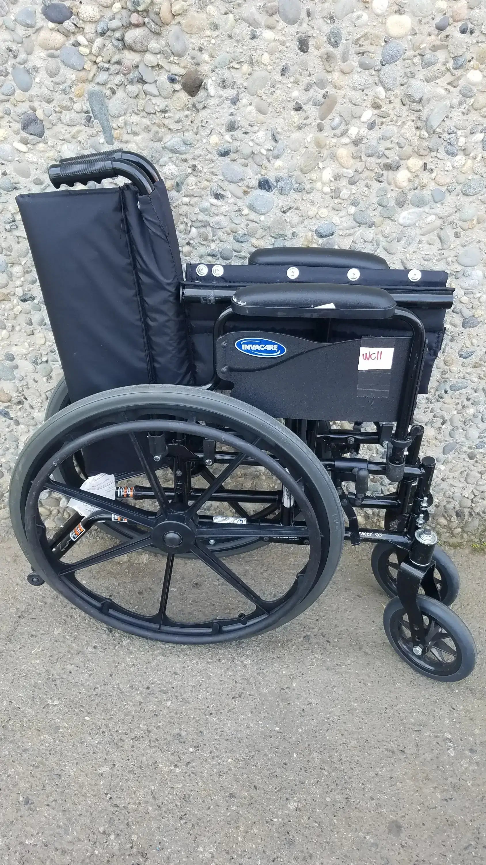Invacare Tracer SX5 Wheelchair Armrests – Black Comfort